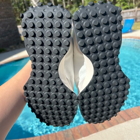 New Balance 327 Sneakers - Picture 9 of 9